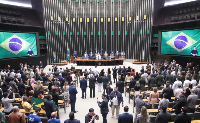 camara-celebra-aniversario-de-brasilia-e-destaca-papel-da-capital-na-democracia
