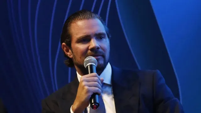 vorcaro-ja-usava-ciranda-financeira-ao-comprar-banco-que-virou-o-master,-mostra-bc