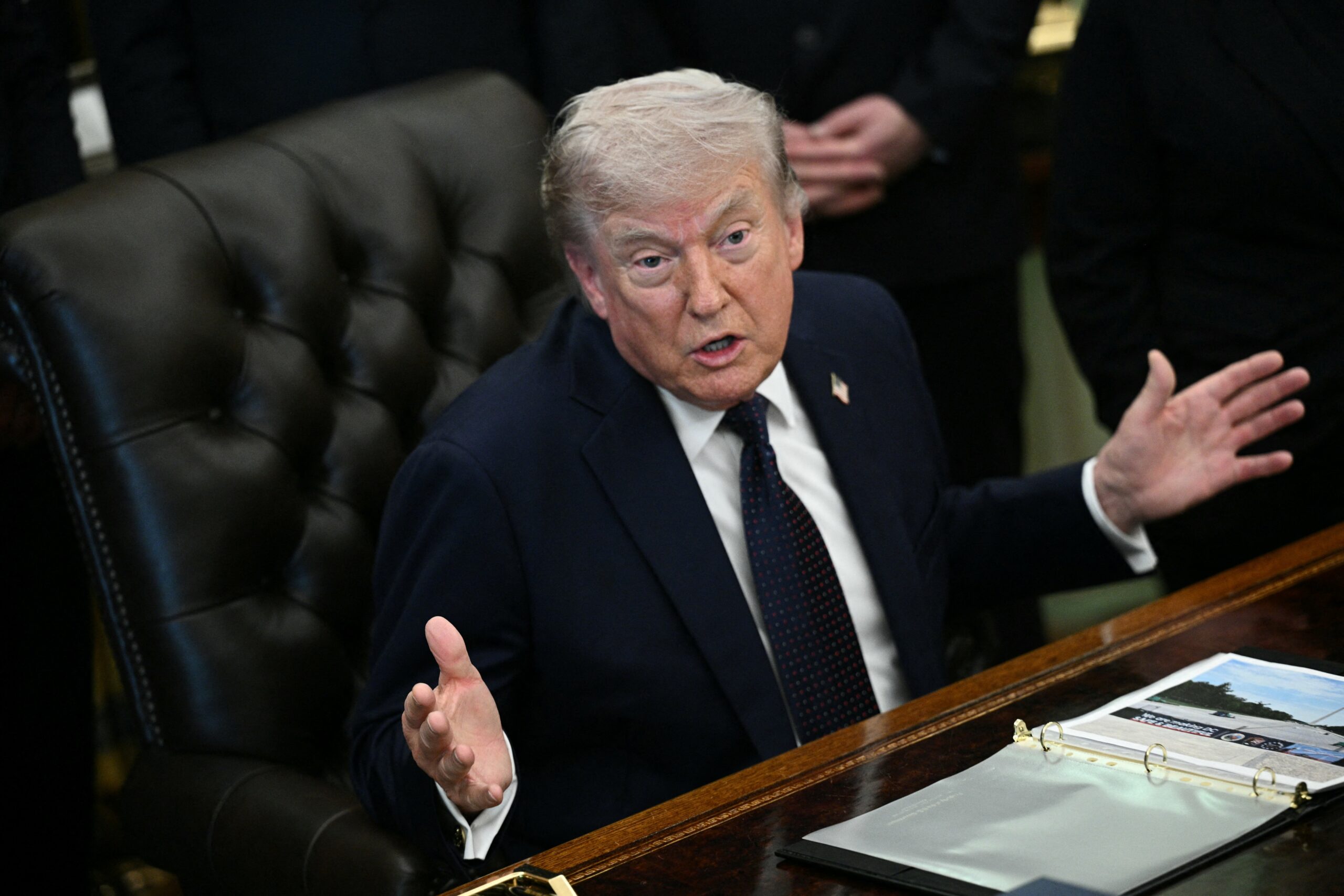 eua-consideram-suspender-espanha-da-otan-e-rever-soberania-britanica-nas-malvinas,-diz-agencia