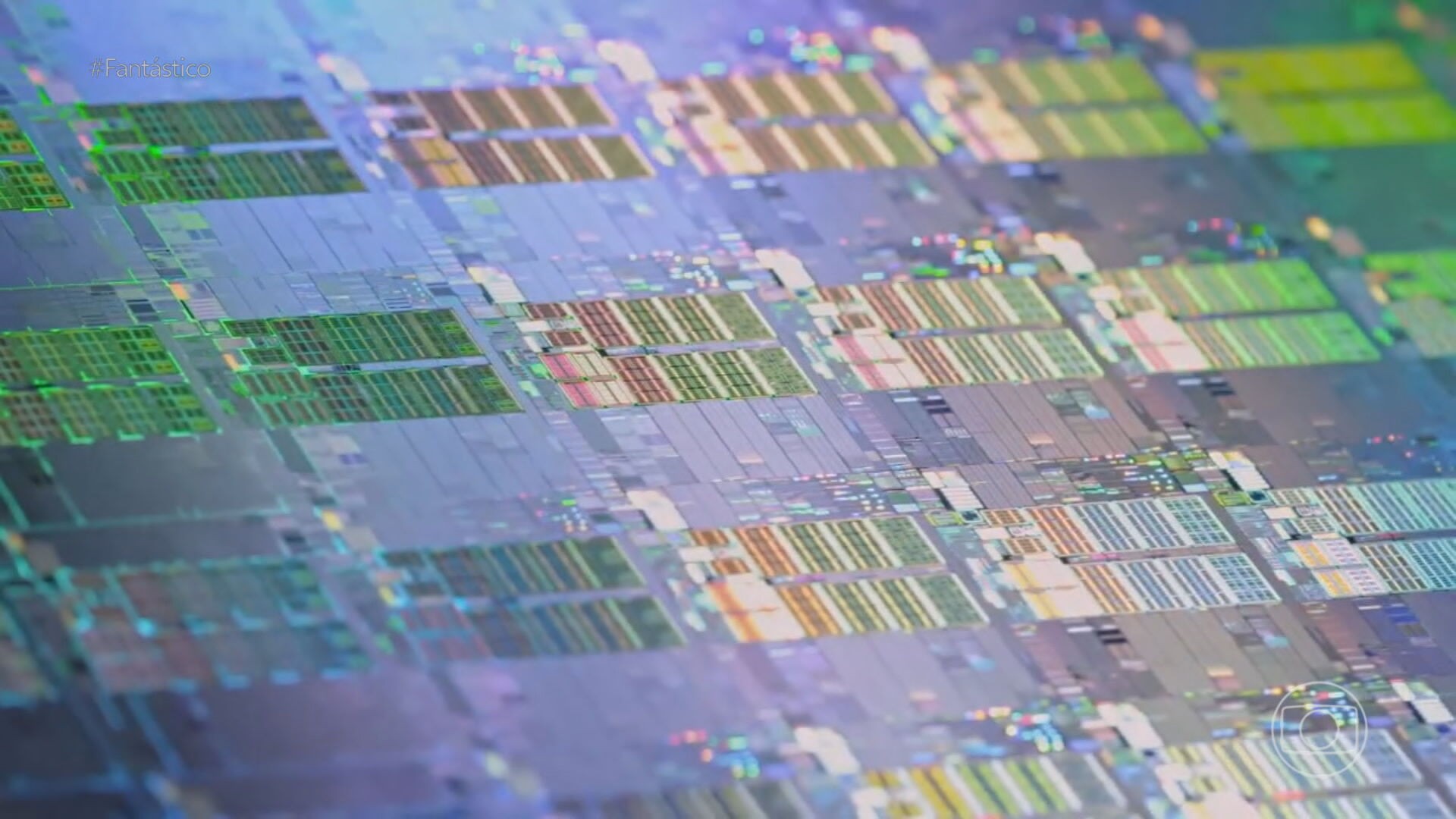 eua-ordenam-suspensao-de-envio-de-maquinas-a-2a-maior-fabricante-de-chips-da-china,-diz-agencia