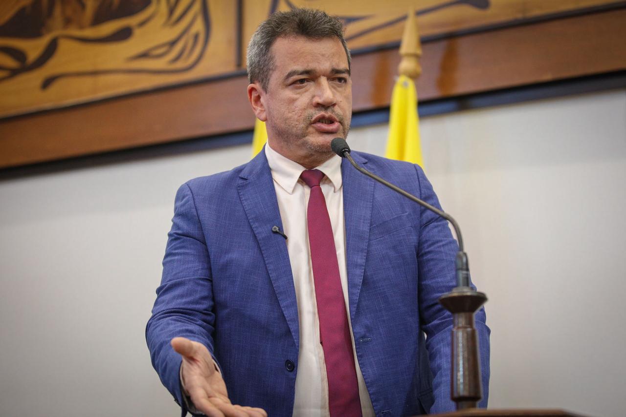 andre-vale-destaca-posse-de-servidores-do-idaf-e-anuncia-nova-vistoria-na-br-364