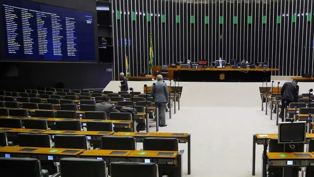 parecer-da-pec-6×1-pode-acabar-com-limite-de-horas-trabalhadas-para-ate-434-mil-celetistas