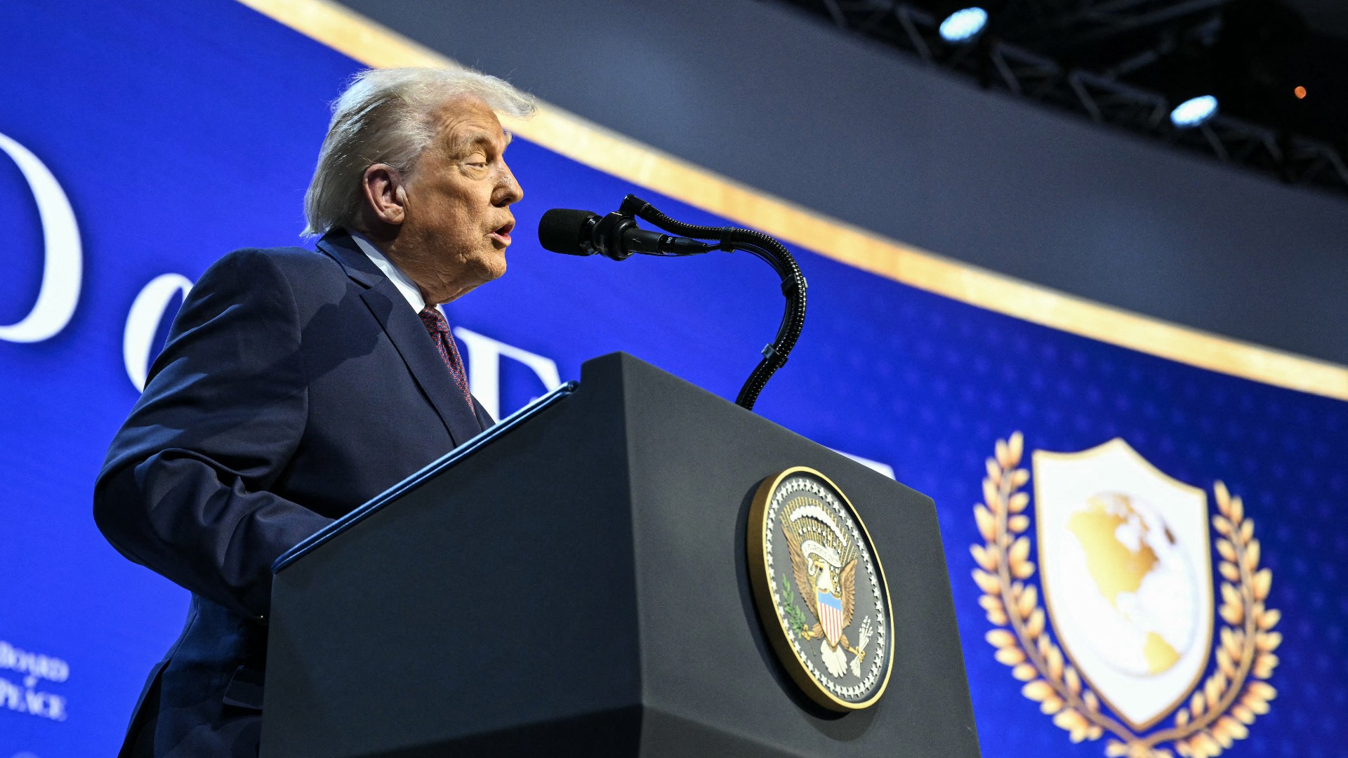 conselho-da-paz-de-trump-nao-recebeu-um-unico-dolar,-diz-jornal