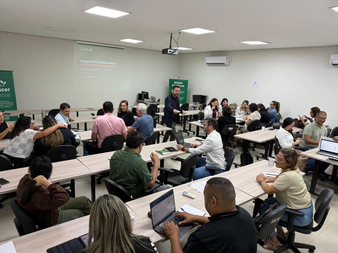 servidores-da-secretaria-de-planejamento-participam-de-curso-sobre-lideranca-institucional