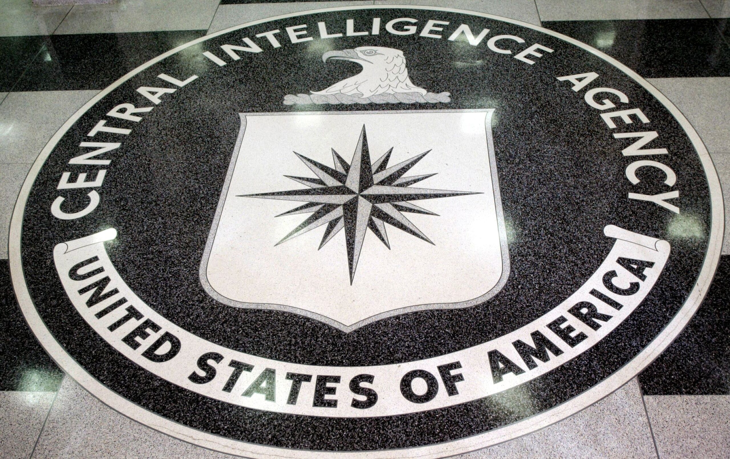 ex-alto-funcionario-da-cia-acusado-de-fraude-e-preso-com-us$-40-milhoes-em-ouro-nos-eua