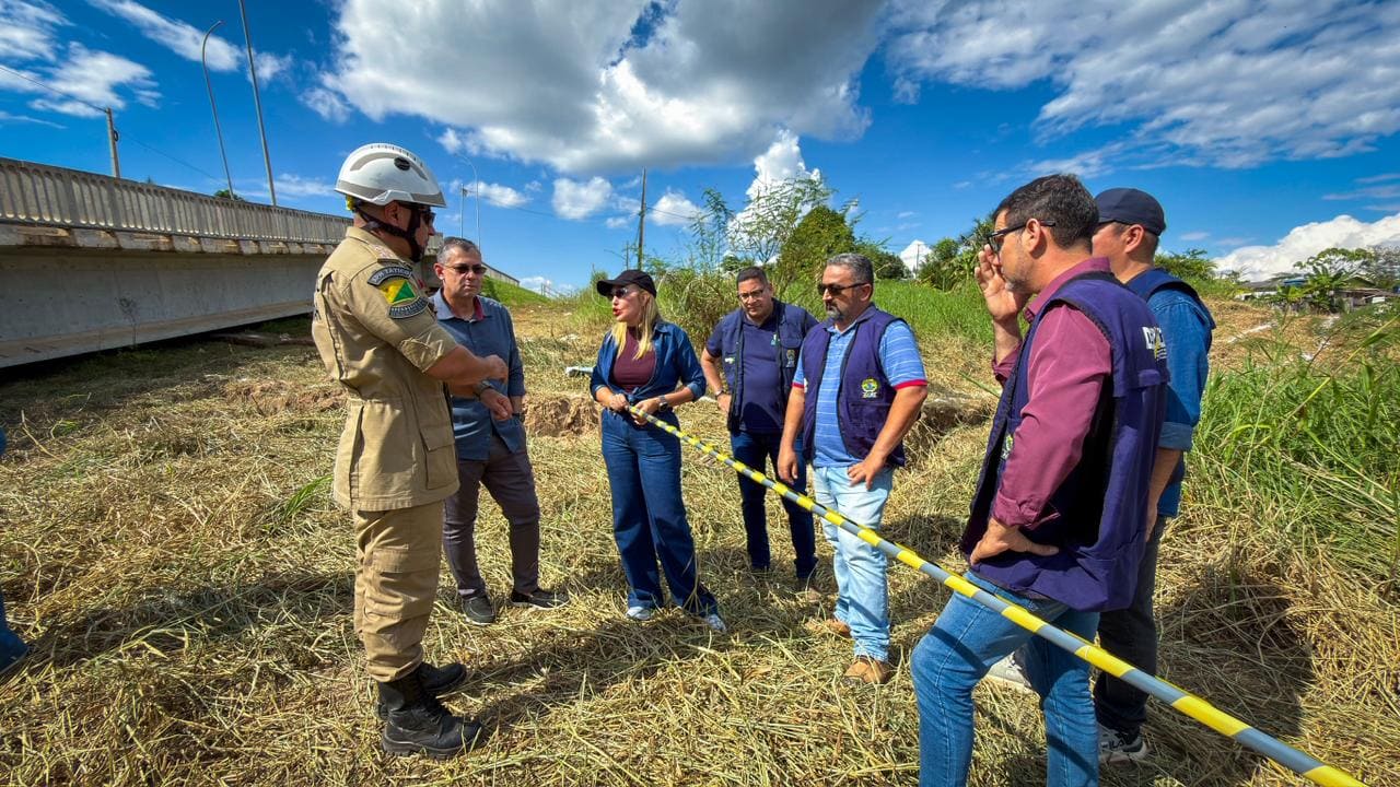 governo-do-acre-reforca-interdicao-total-da-ponte-frei-paolino-apos-colapso-da-estrutura