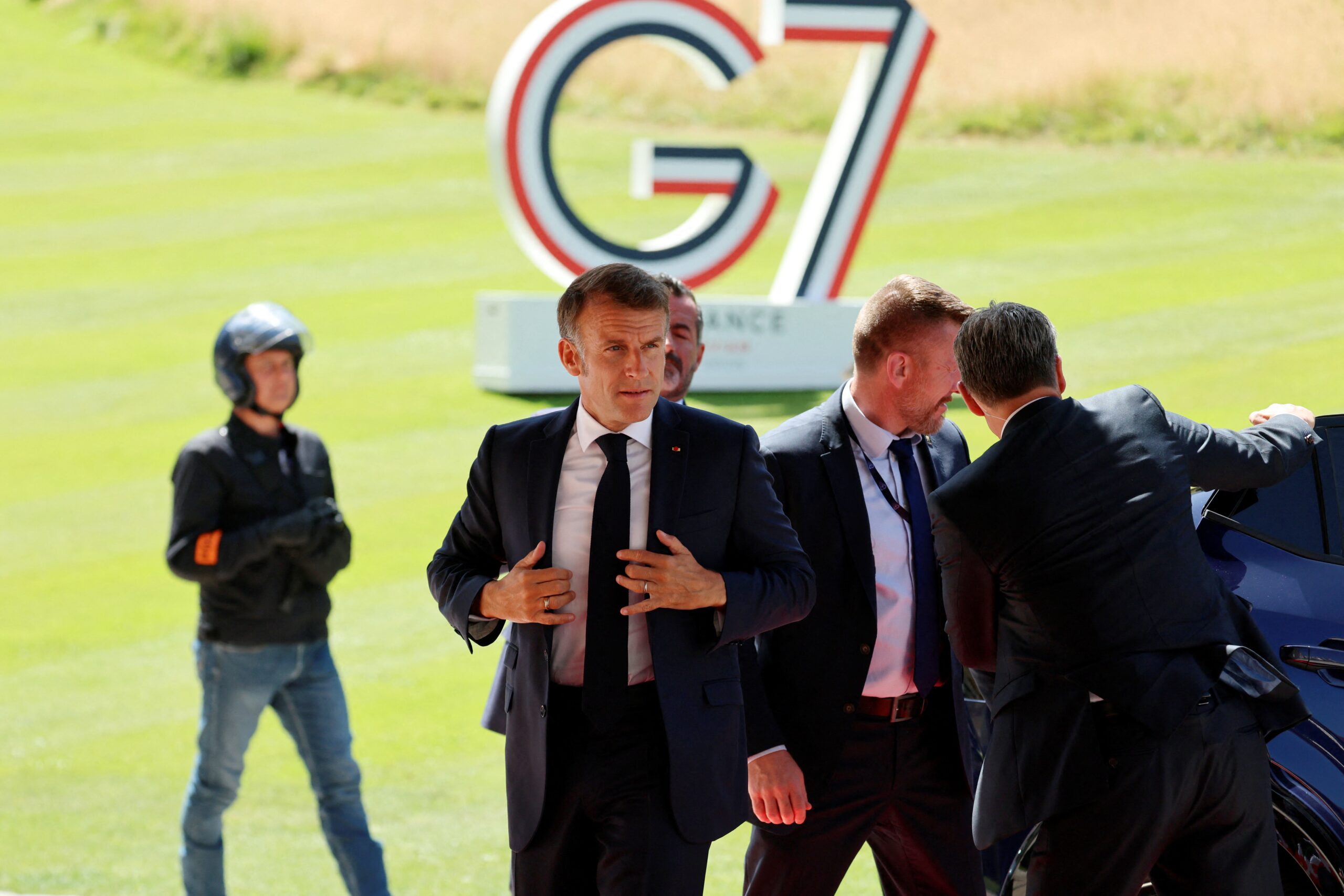 missao-no-estreito-de-ormuz-pode-comecar-de-2-a-3-dias-apos-acordo-entre-eua-e-ira,-diz-macron