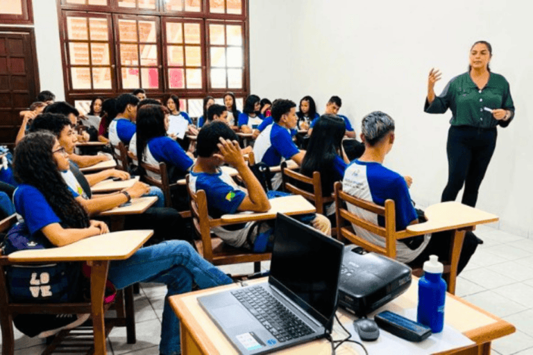 Ieptec convoca aprovados nos processos seletivos de profissionais bolsistas docentes e não docentes de Rio Branco, Acrelândia e Cruzeiro do Sul
