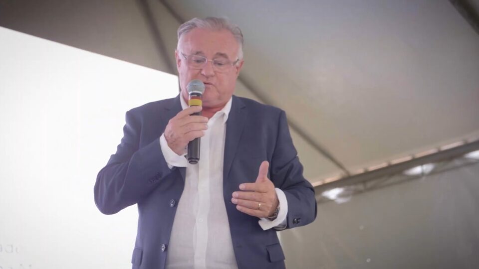 da-infancia-no-interior-ao-reinado-na-soja:-como-erai-maggi-construiu-um-imperio-no-agro