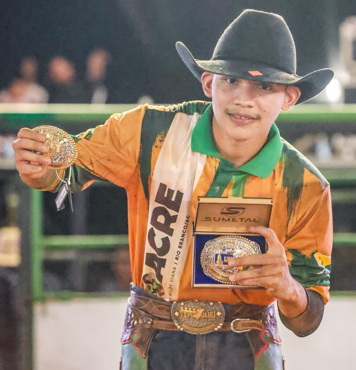 Peão de Feijó, Raul Wanglei é campeão do Rodeio em Touros da Expoacre 2026