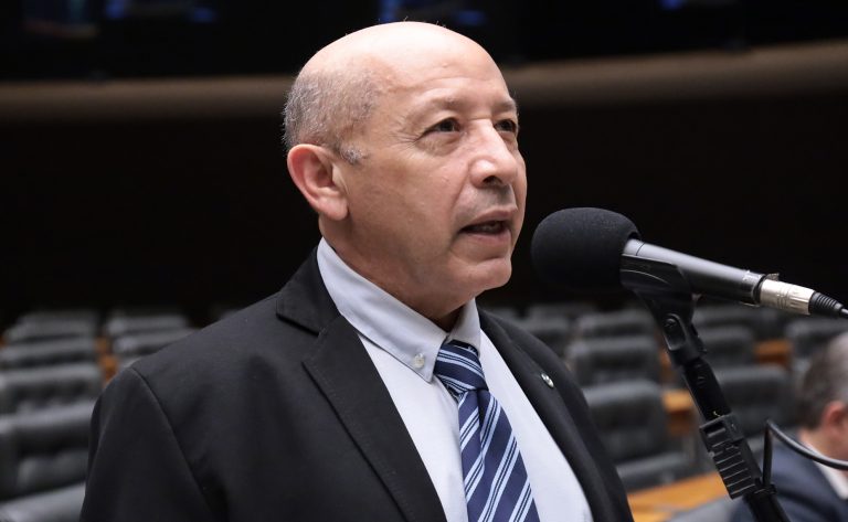 Sessão de debates na Câmara dos Deputados