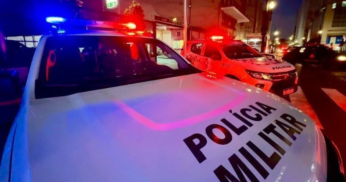 Viaturas policiais durante atendimento de ocorrência