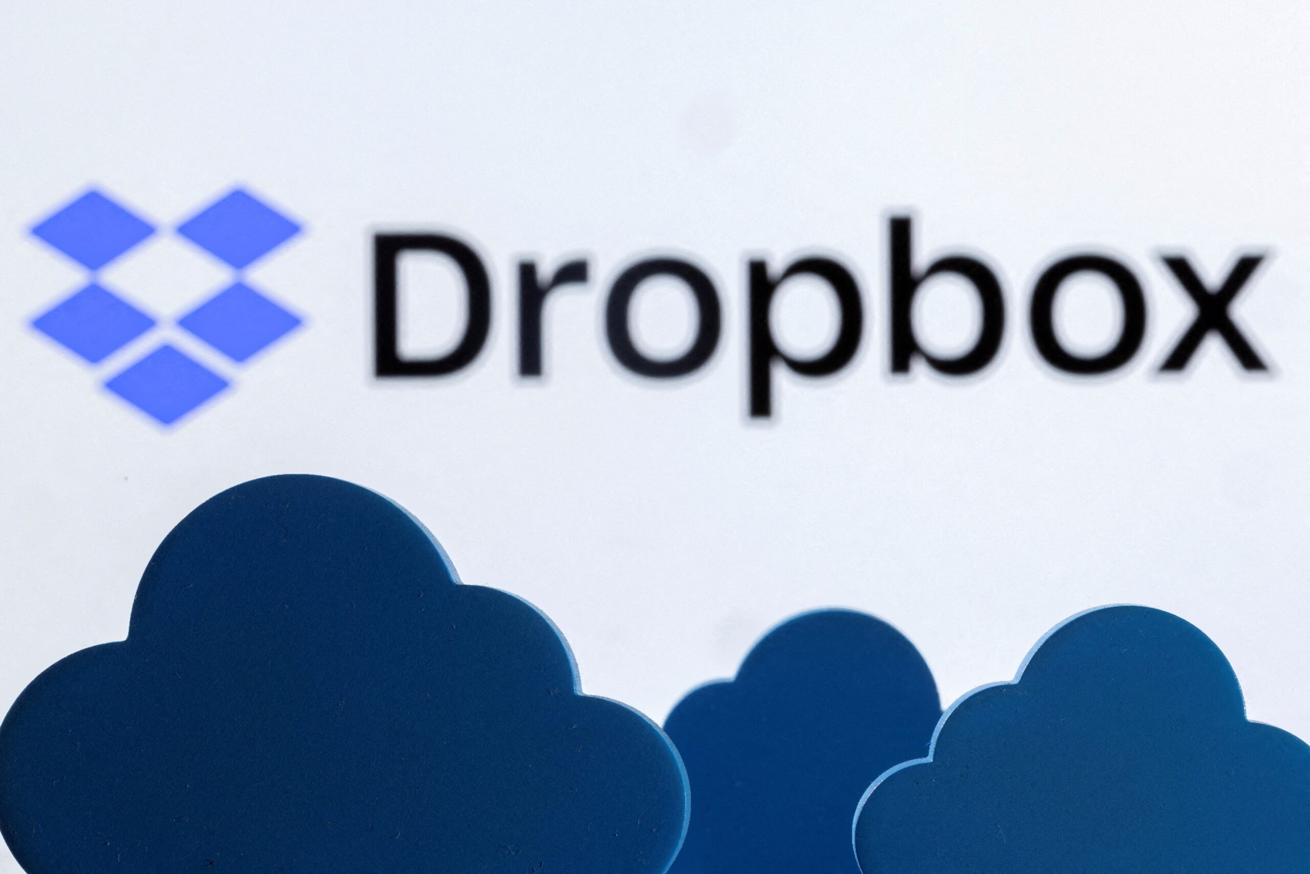 dropbox-afirma-que-cerca-de-5-mil-contas-foram-comprometidas-em-ataque-hacker-em-agosto