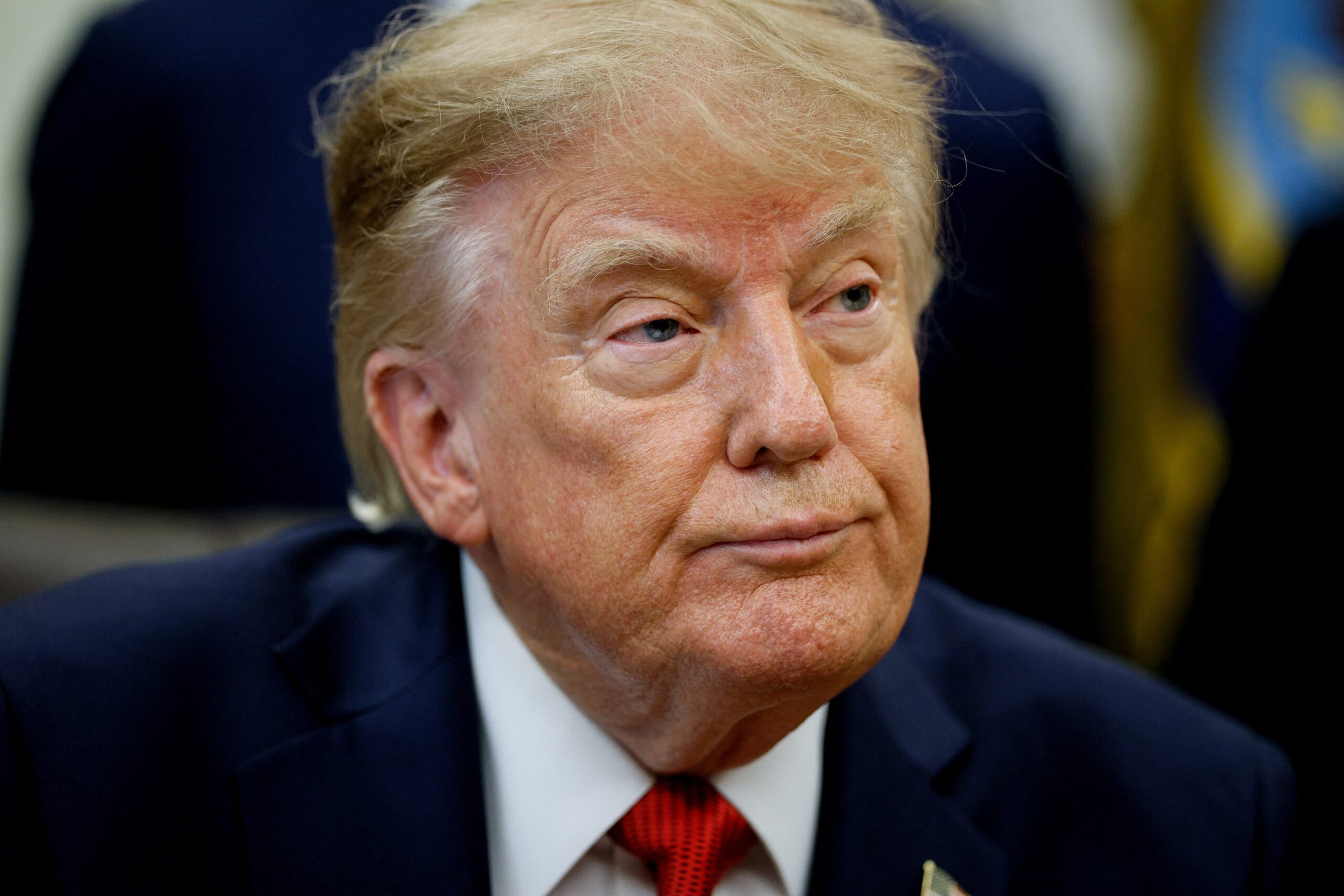 trump-anuncia-na-onu-que-vai-trocar-o-nome-de-inteligencia-artificial-para-‘super-inteligencia’