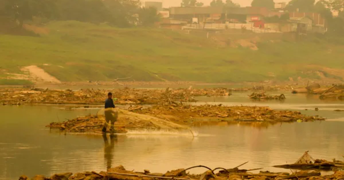 Rio Acre em período de seca e baixo nível das águas